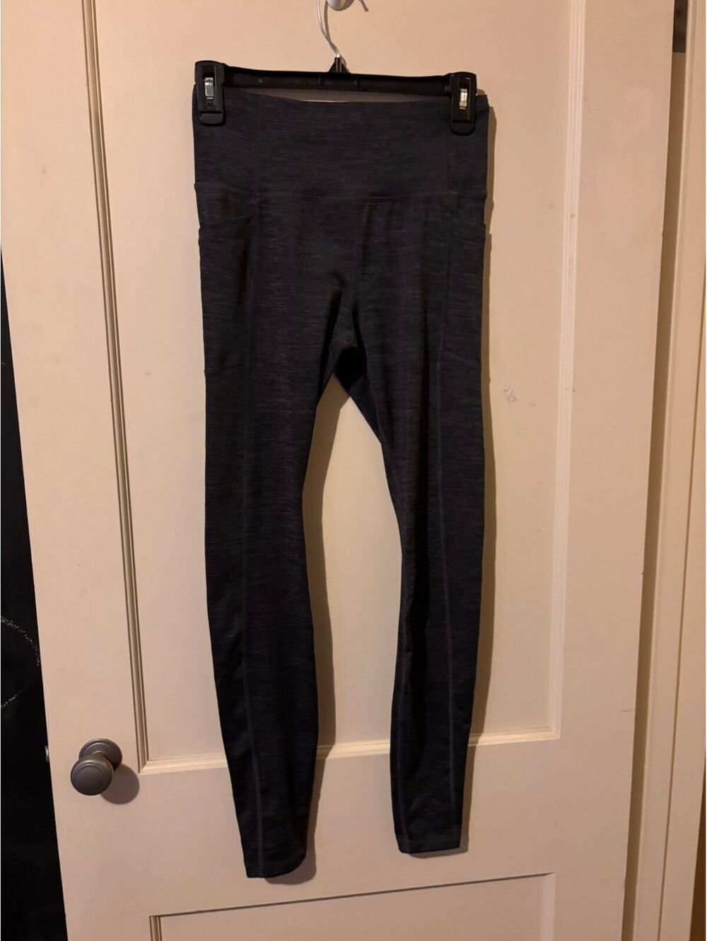 Avia black leggings XS